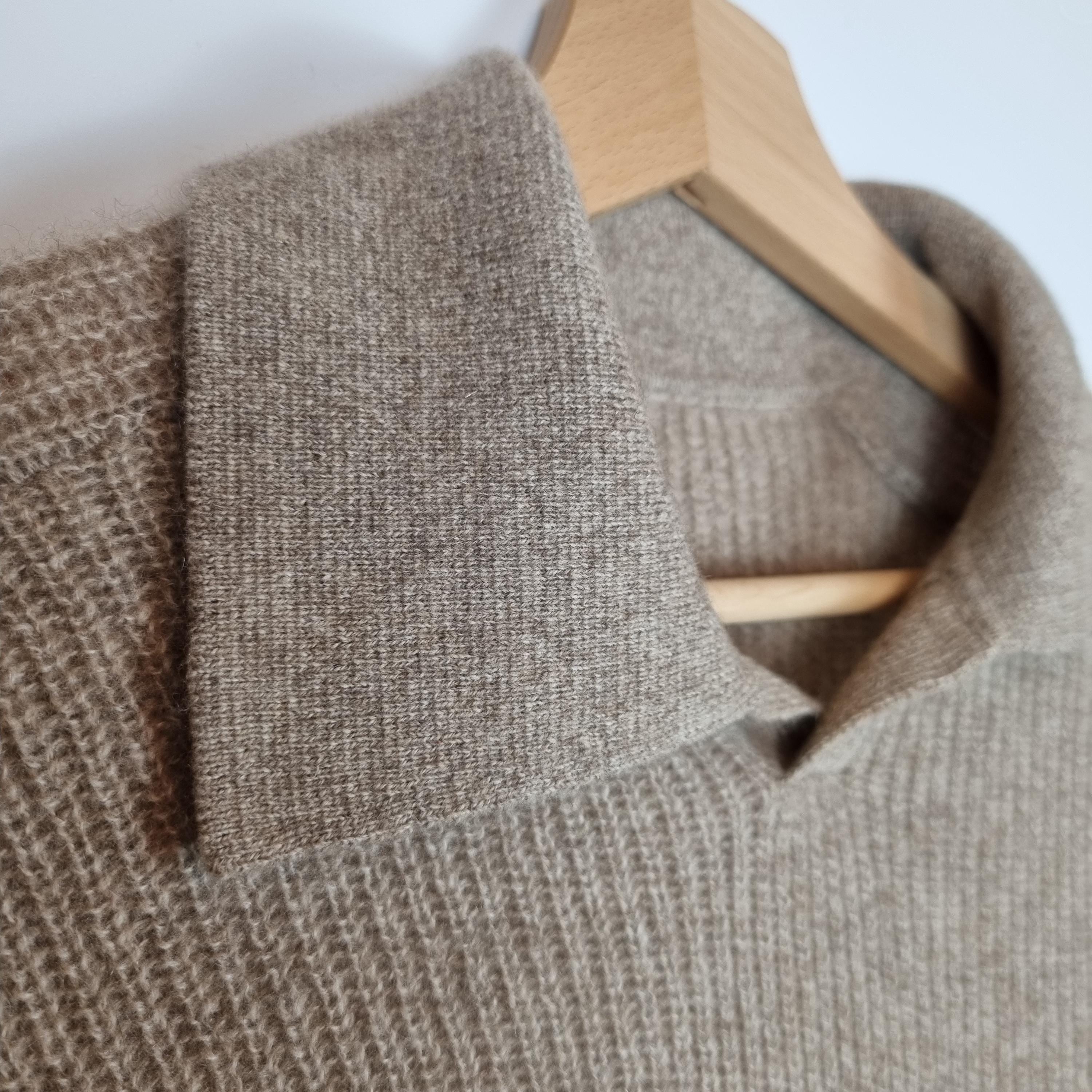 Eleganter Pullover mit Kragen aus reiner Kaschmirwolle - Bild 3