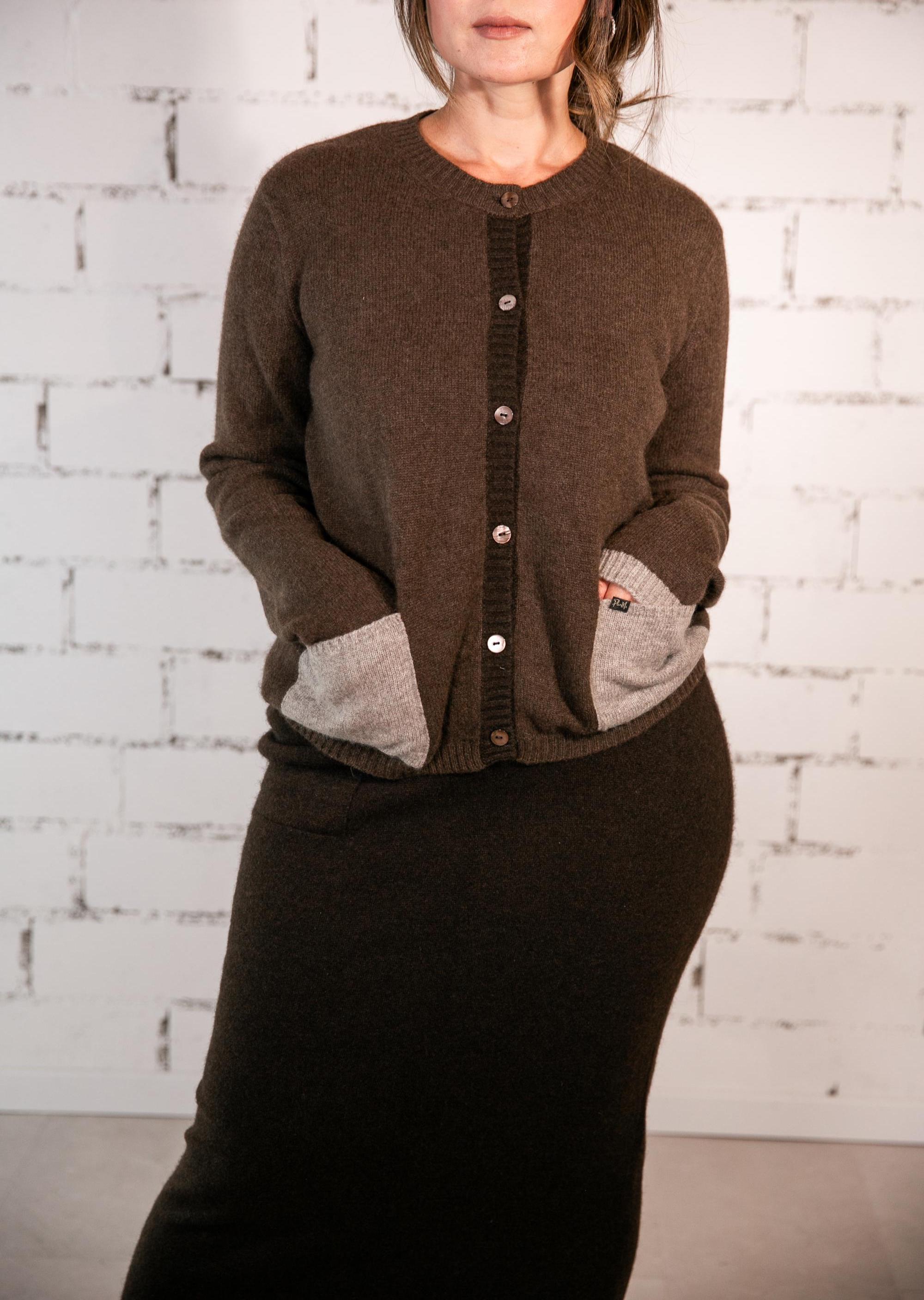 Eleganter Damen-Cardigan aus reiner Yakwolle