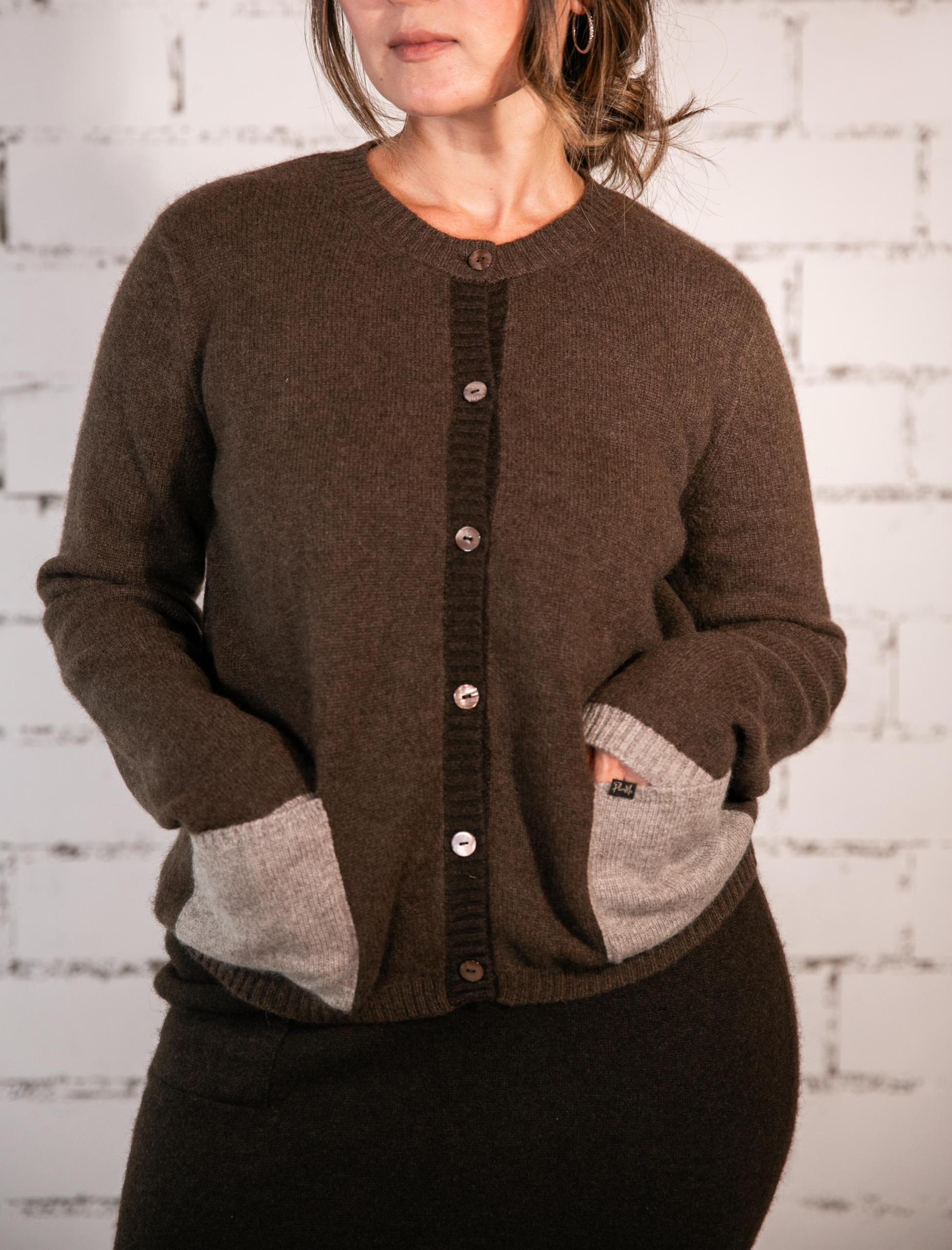 Eleganter Damen-Cardigan aus reiner Yakwolle - Bild 3