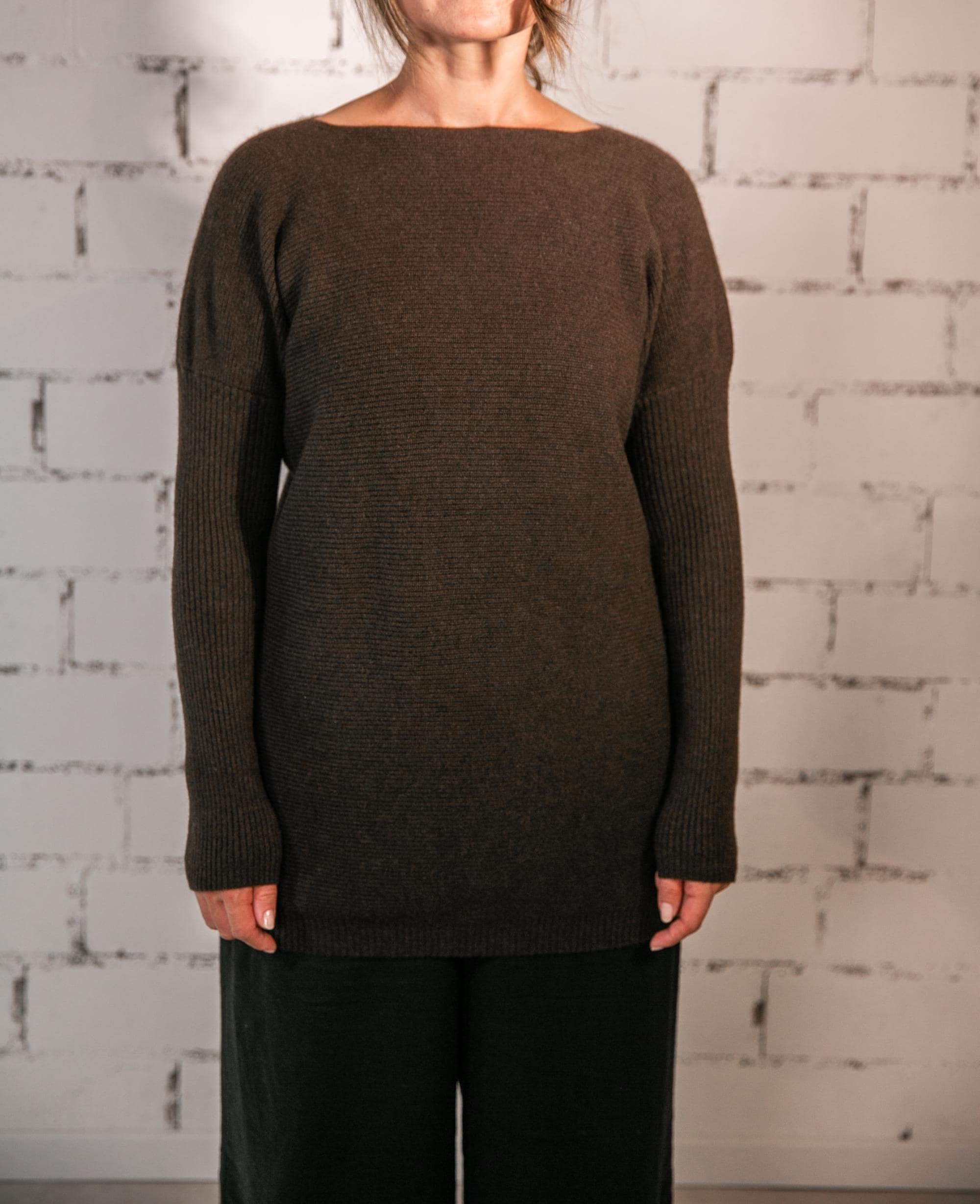 Langer Pullover in Umhangform aus reiner Yakwolle