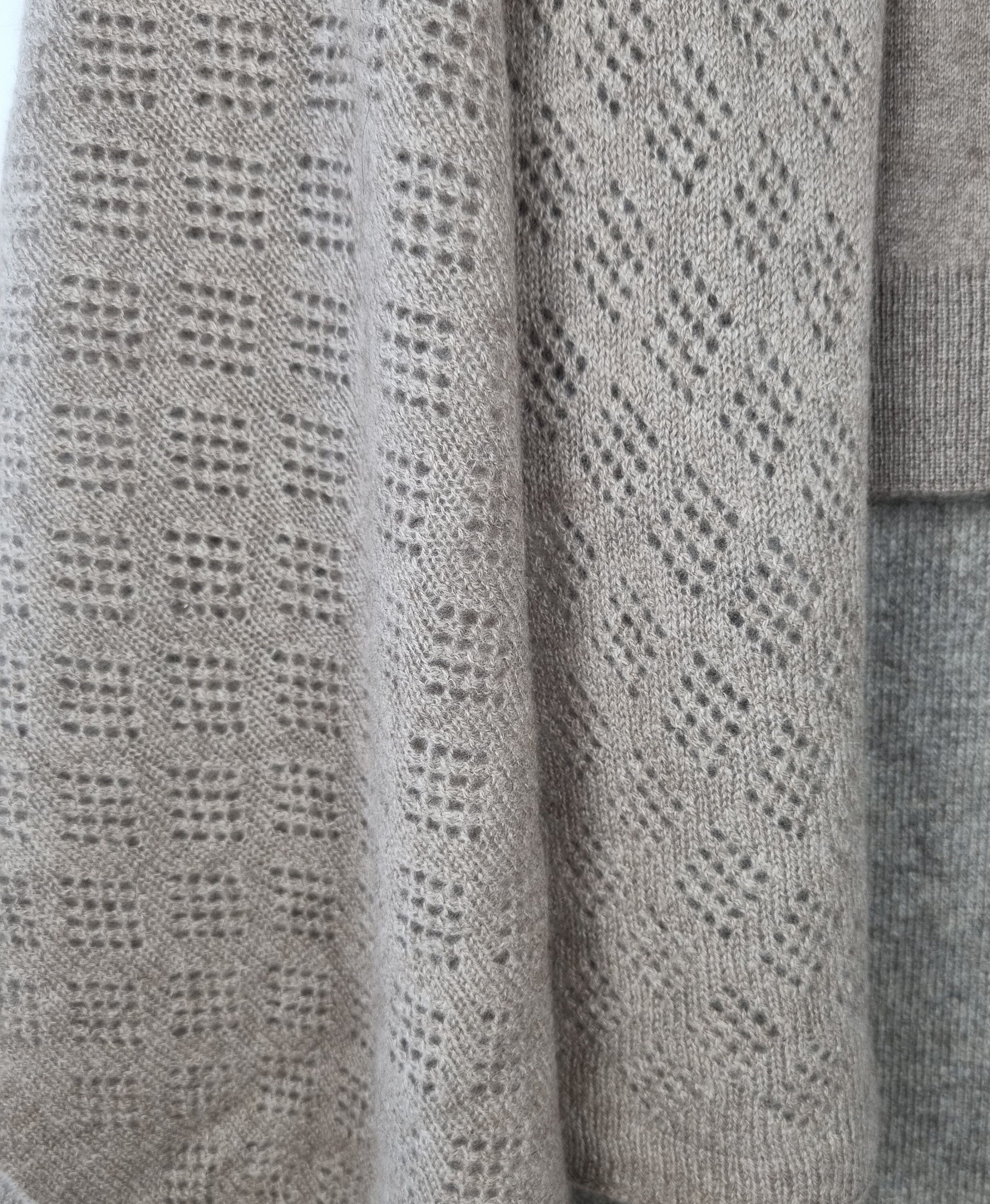 Elegantes Kaschmirkleid aus reiner Kaschmirwolle - Bild 6