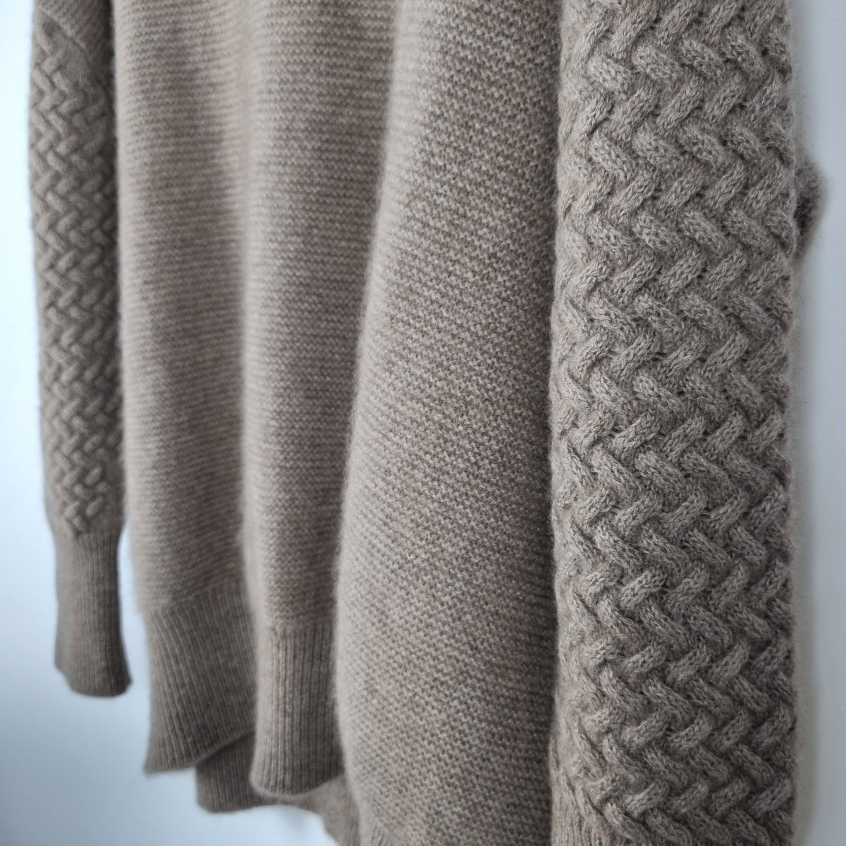 Hochwertiger Rollkragenpullover aus reiner Kaschmirwolle - Bild 4