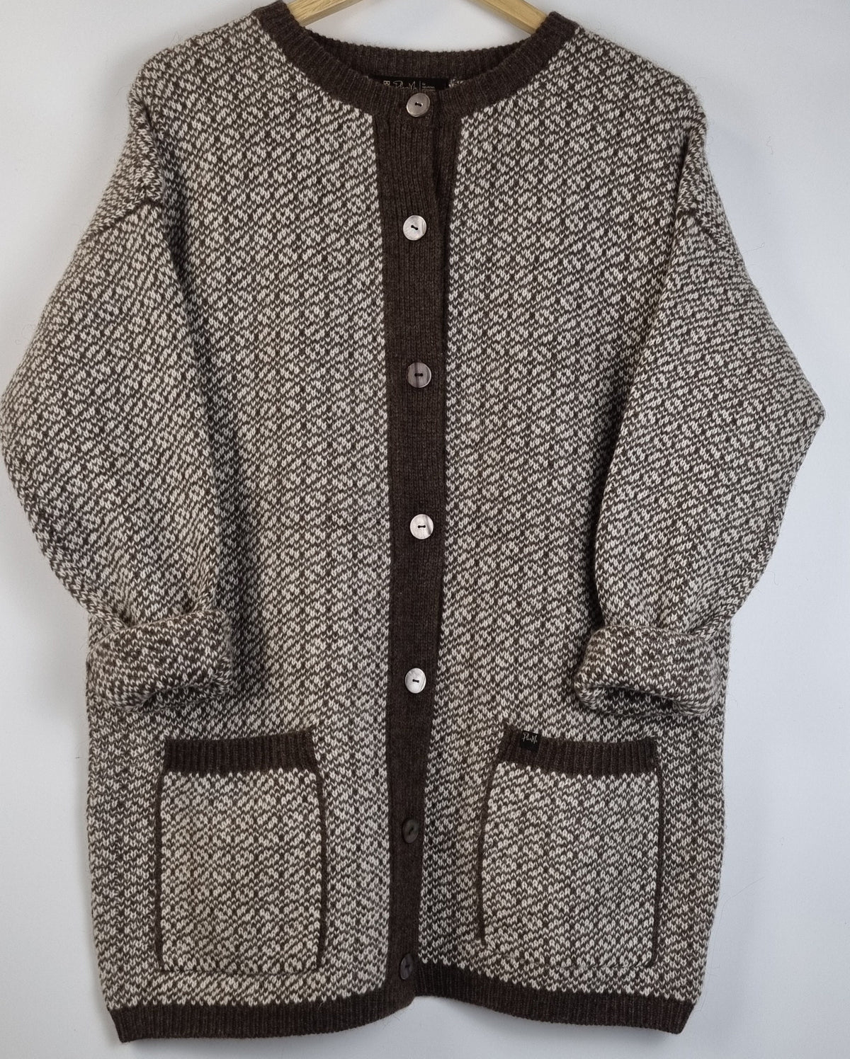 Strickjacke mit Karomuster aus reiner Yakwolle