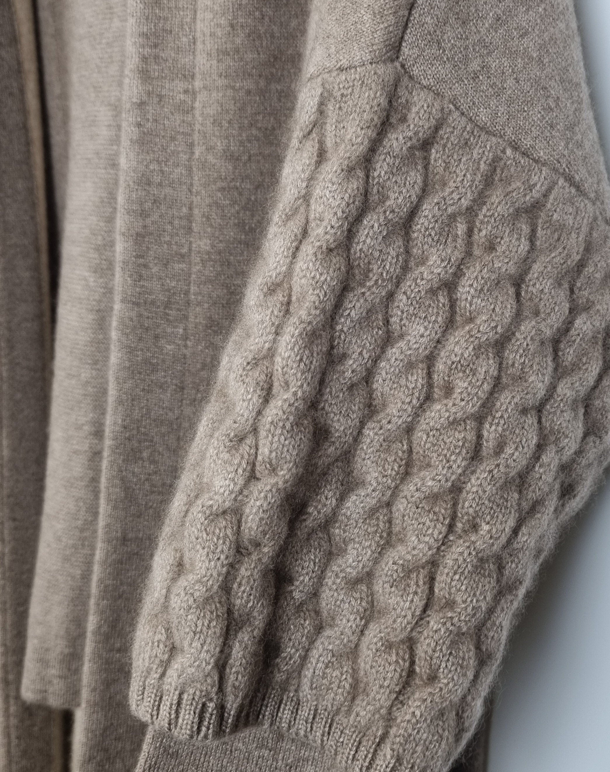 Dicker langer Cardigan aus reiner Kaschmirwolle - Bild 6