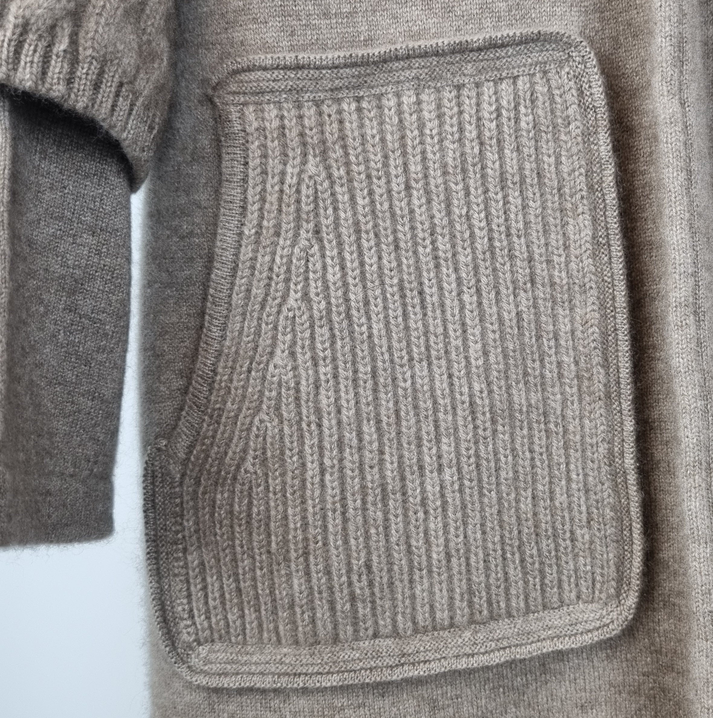 Dicker langer Cardigan aus reiner Kaschmirwolle - Bild 4