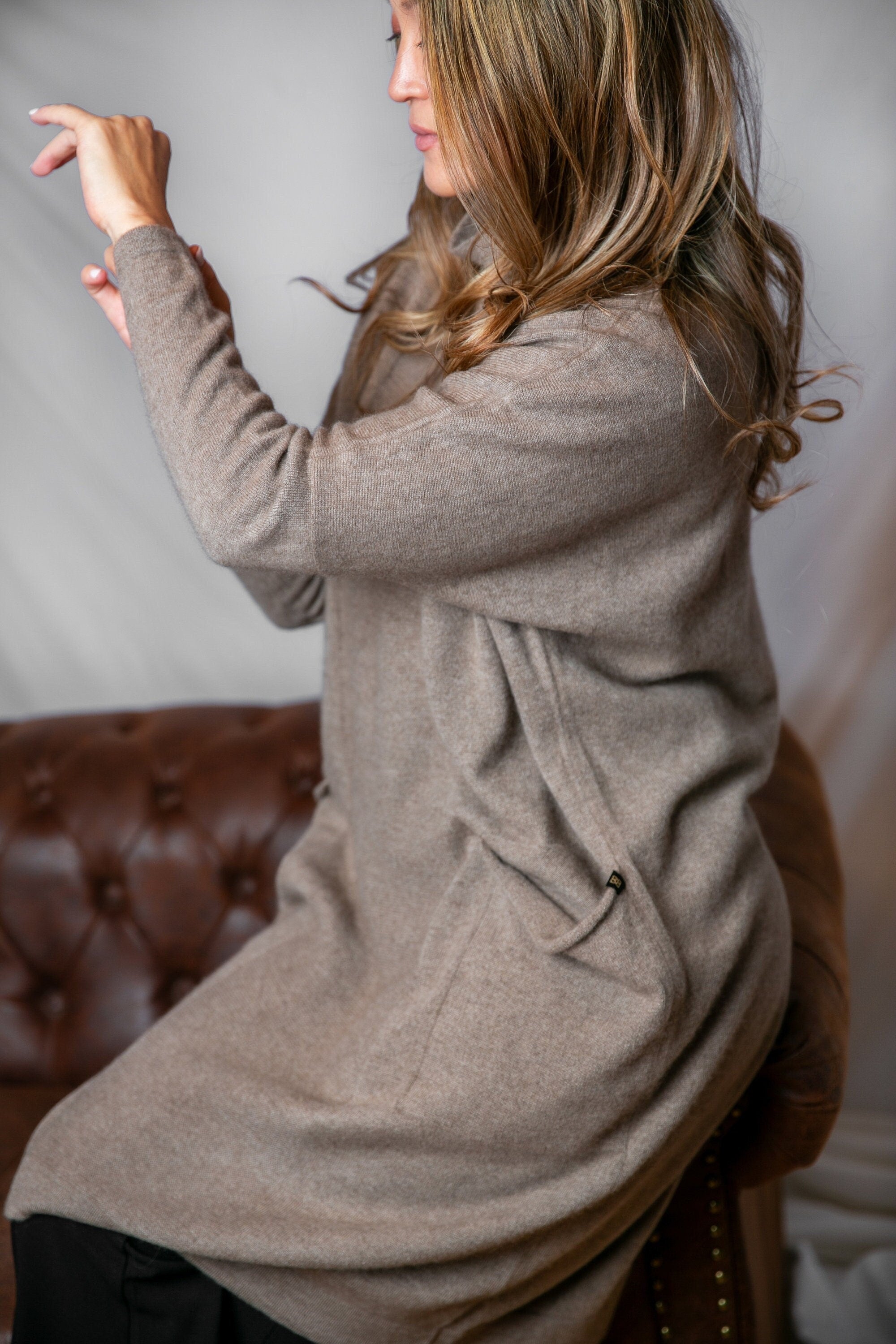 Elegantes Kaschmirkleid aus reiner Kaschmirwolle