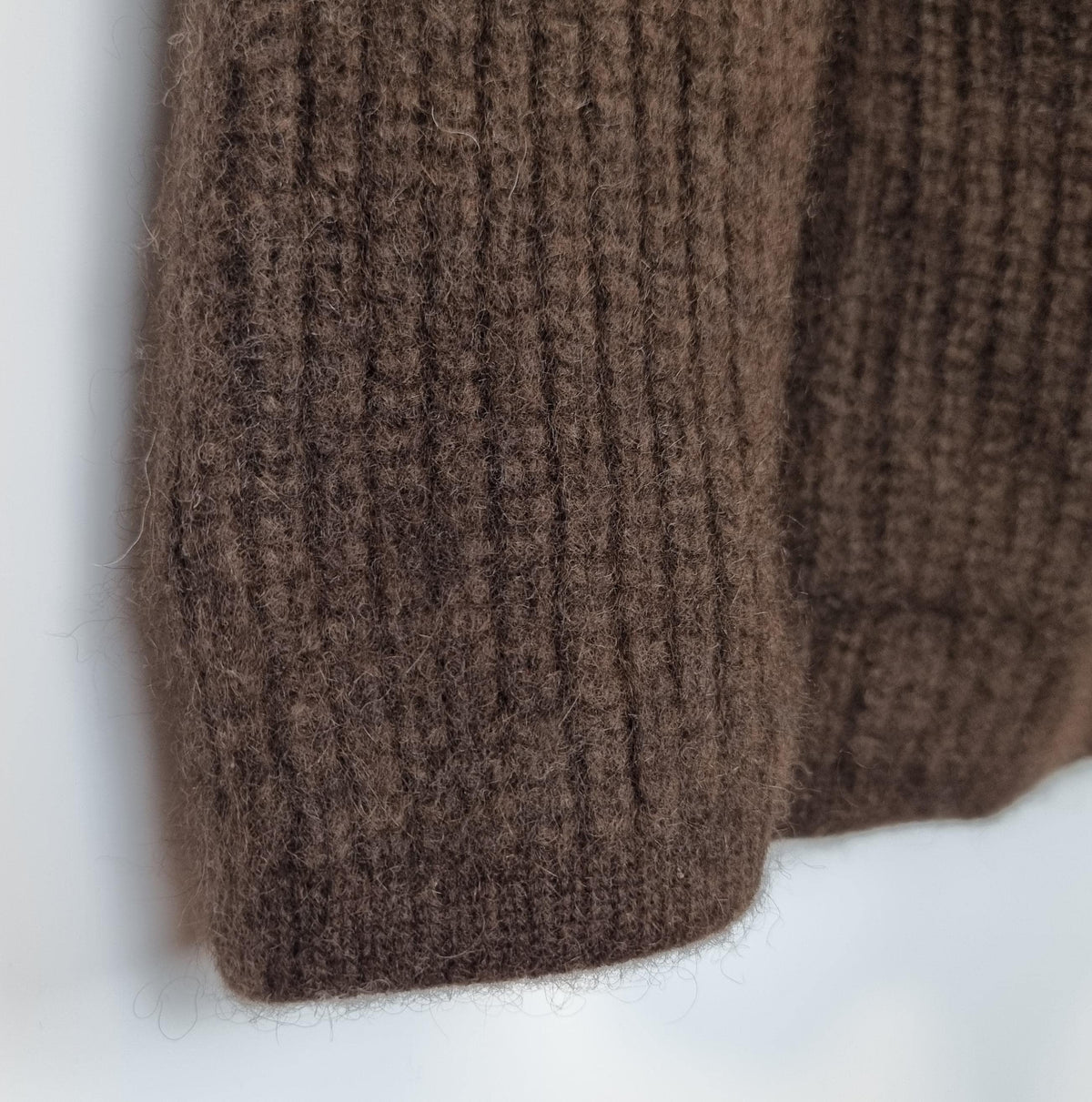 Dicke Strickjacke aus reiner Yakwolle - Bild 10