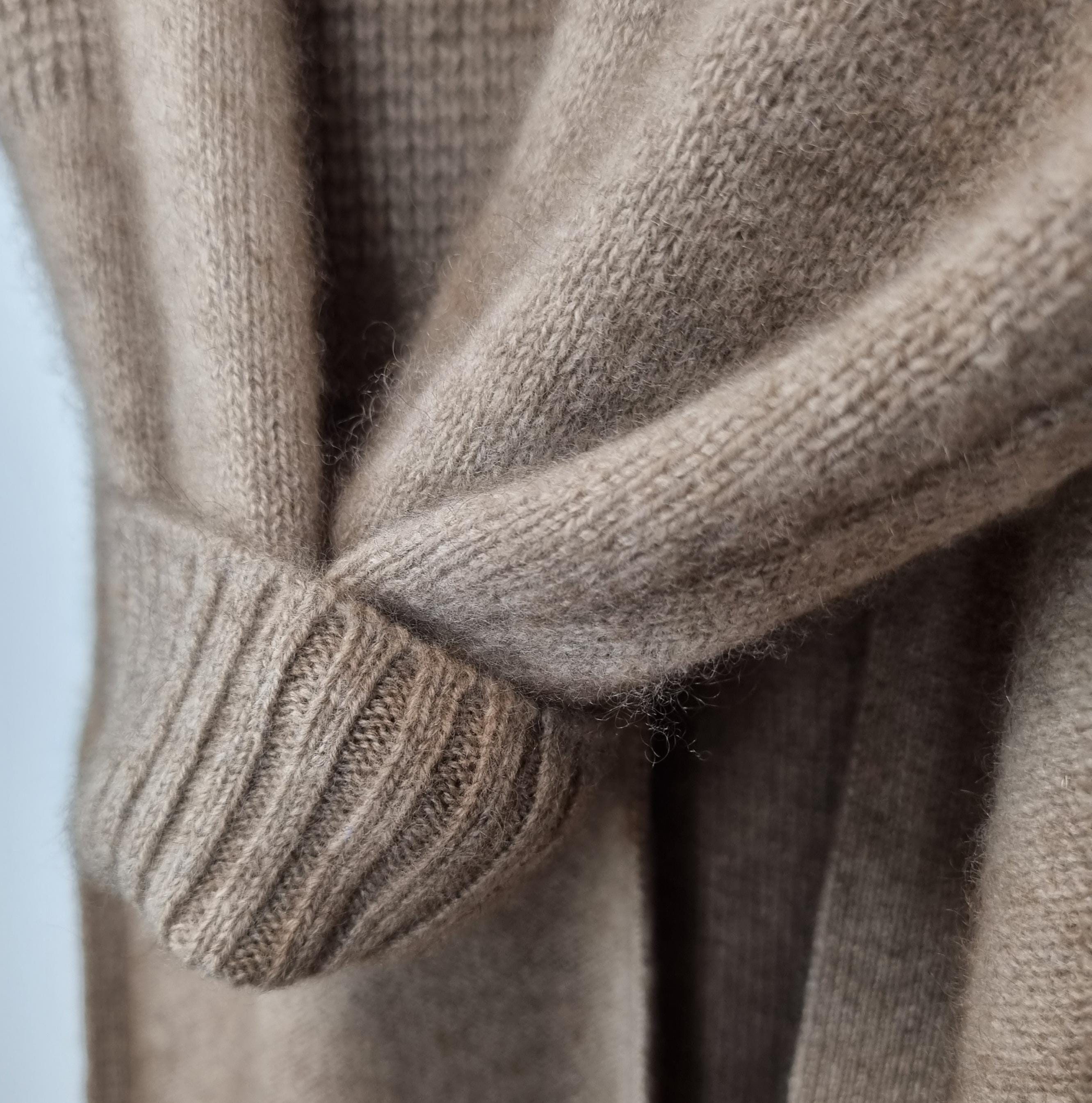Halblanger Cardigan aus reiner Kaschmirwolle - Bild 6