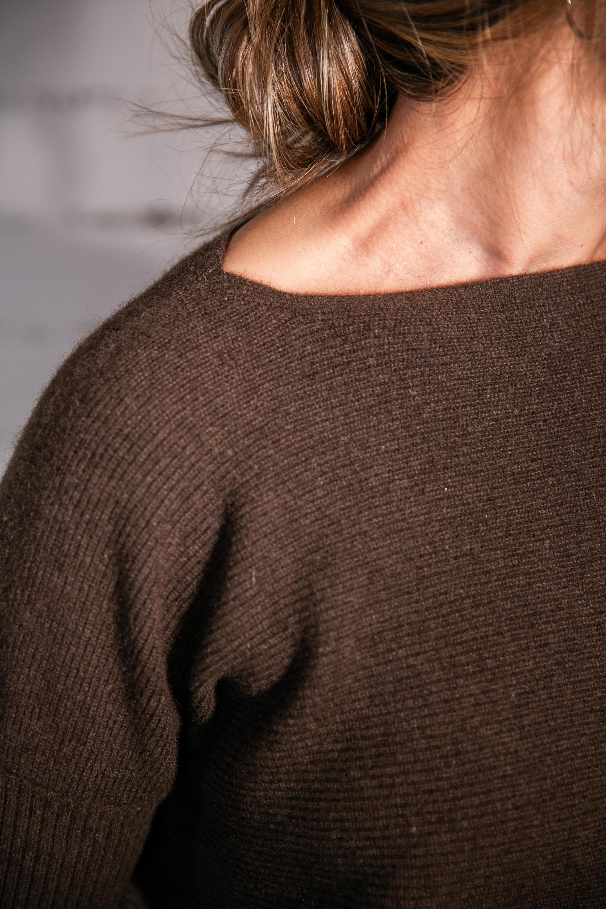 Langer Pullover in Umhangform aus reiner Yakwolle - Bild 7