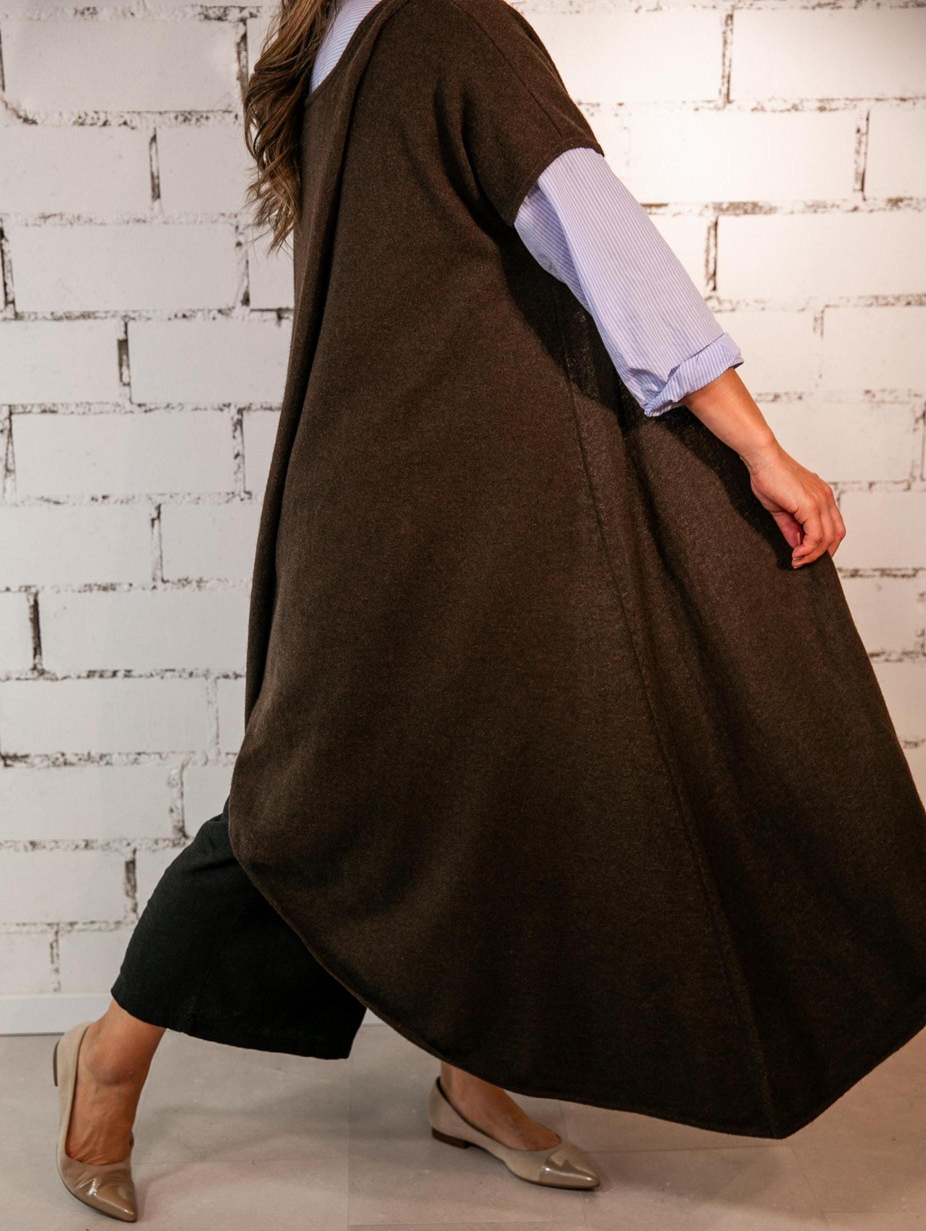 Langer Pullover in Umhangform aus reiner Yakwolle - Bild 6